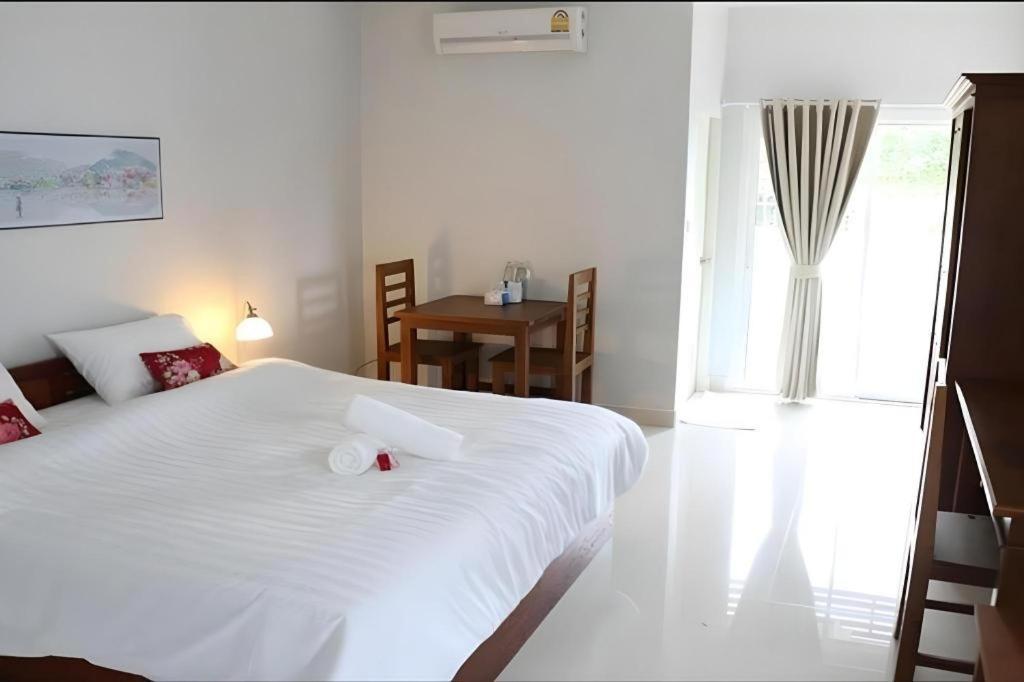 Iyara Residence Trat Exterior photo